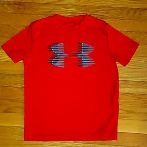 Re and grey small Under Armour short sleeve tee shirt